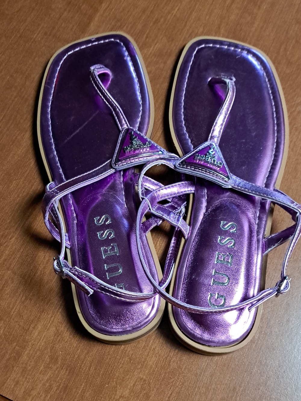 Guess Metallic Purple Girls' T-Strap Sandals